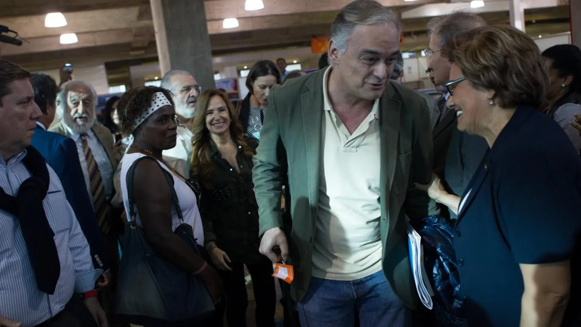 Esteban González Pons en elaeropuerto internacional de Maiquetía, que sirve a la ciudad de Caracas