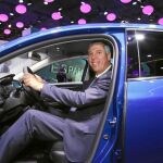 El presidente de Renault España, José Vicente de los Mozos, en el Salón del Automóvil de Frankfurt 2015