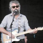 El Sr. Chinarro volvió a seducir con su poesía irónica a los miles de festivaleros que no desaprovecharon la jornada gratuira
