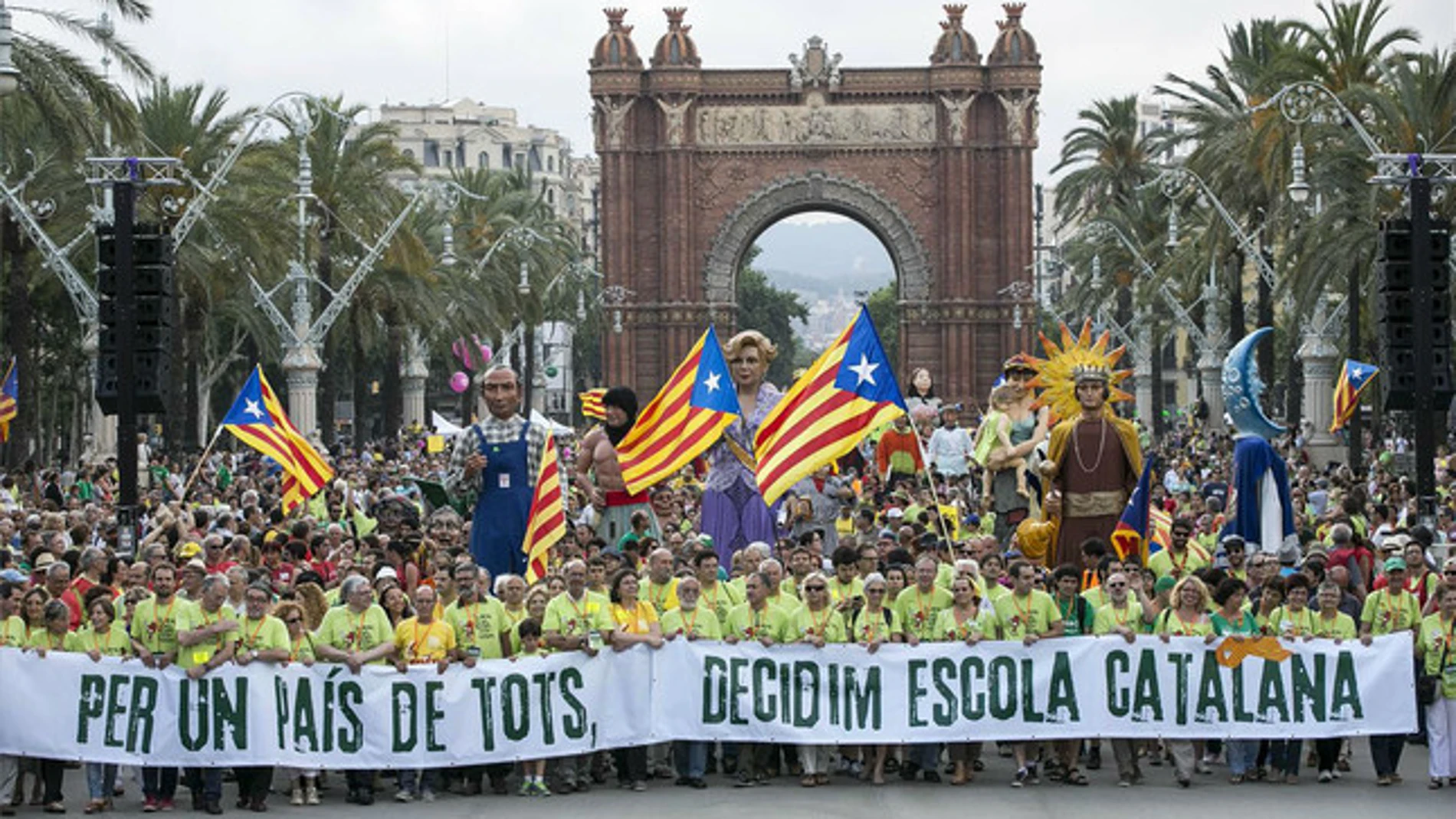 ¿Cómo afecta la sentencia del TC sobre el castellano a las familias catalanas?