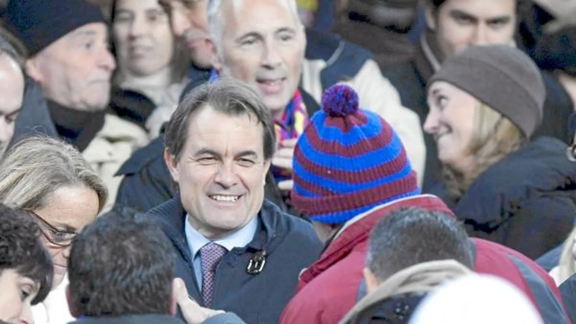 Artur Mas, el futuro presidente de la Generalitat, presenció el partido desde la grada, no desde el palco