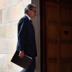El presidente de la Generalitat, Artur Mas, a su llegada a la reunión semanal del ejecutivo catalán