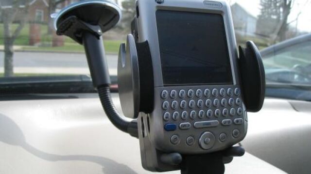 Acaba en un pantano por seguir el GPS al pie de la letra