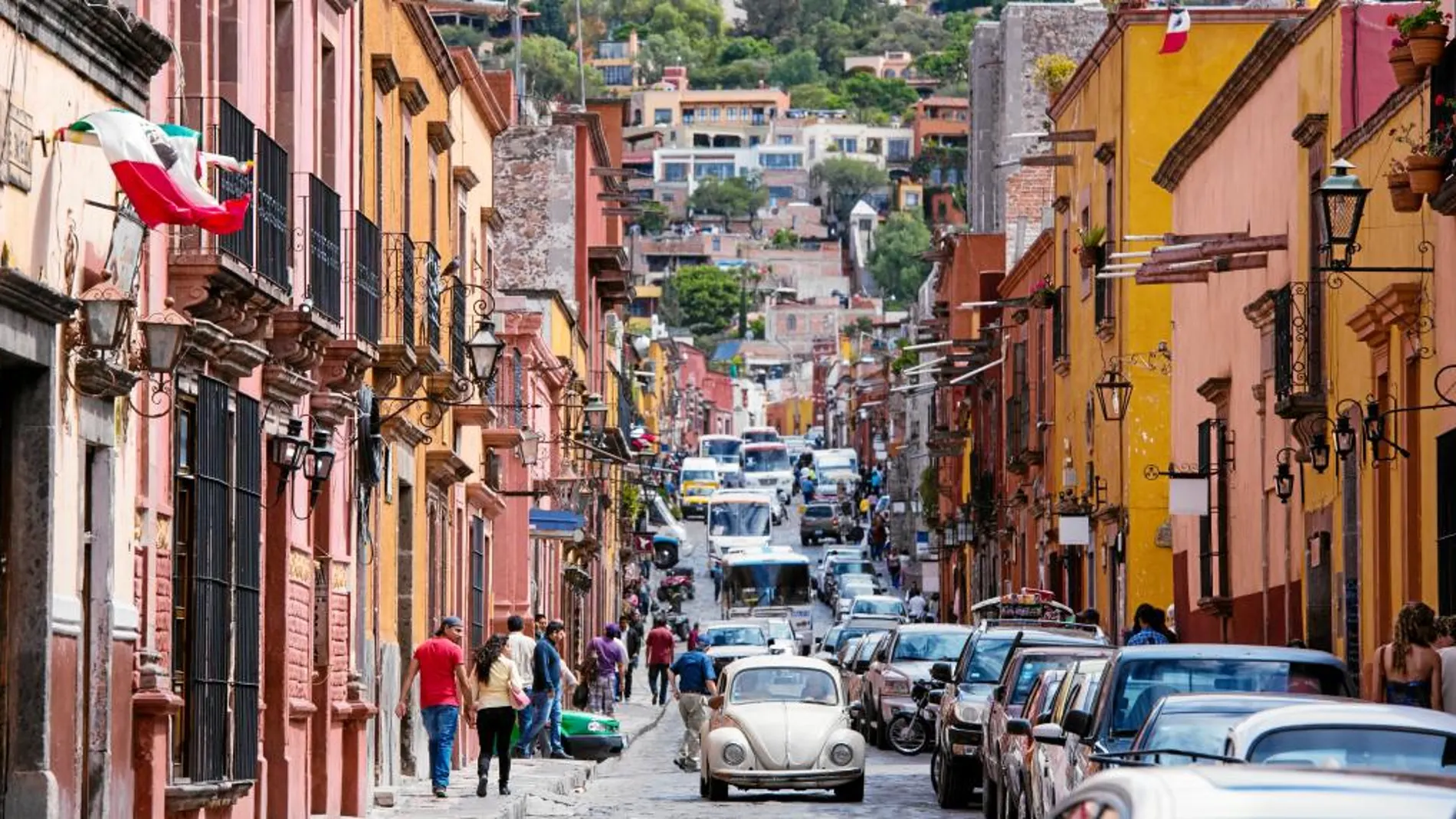 Calle Mesones en la ciudad de San Miguel de Allende