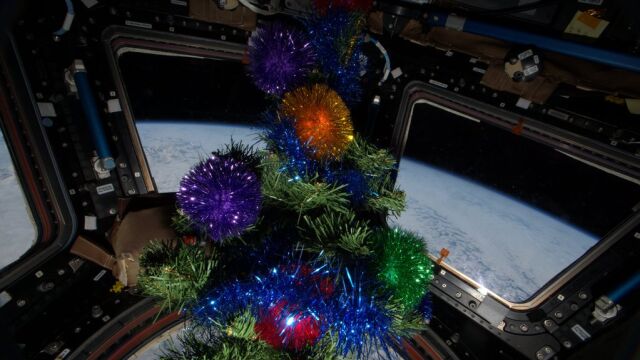 Celebración navideña también en el espacio