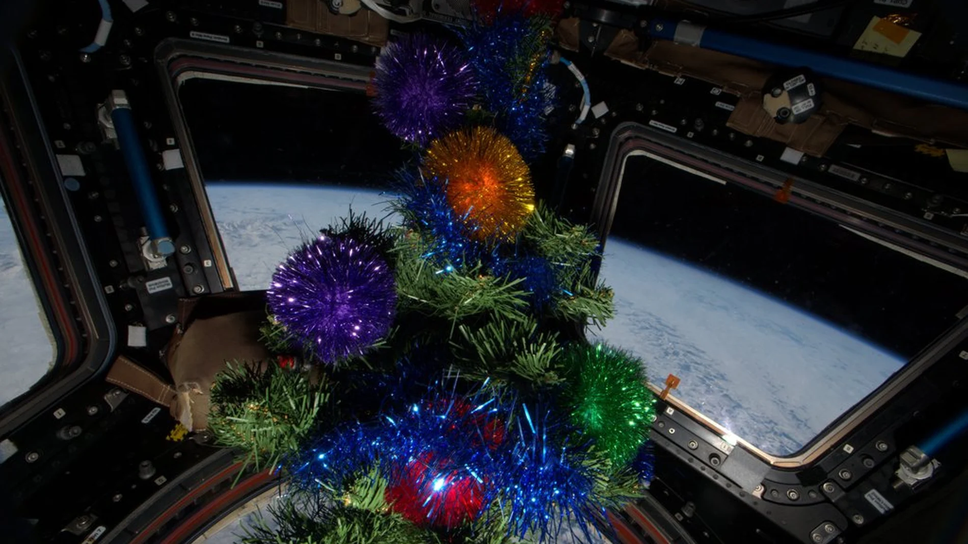 Celebración navideña también en el espacio