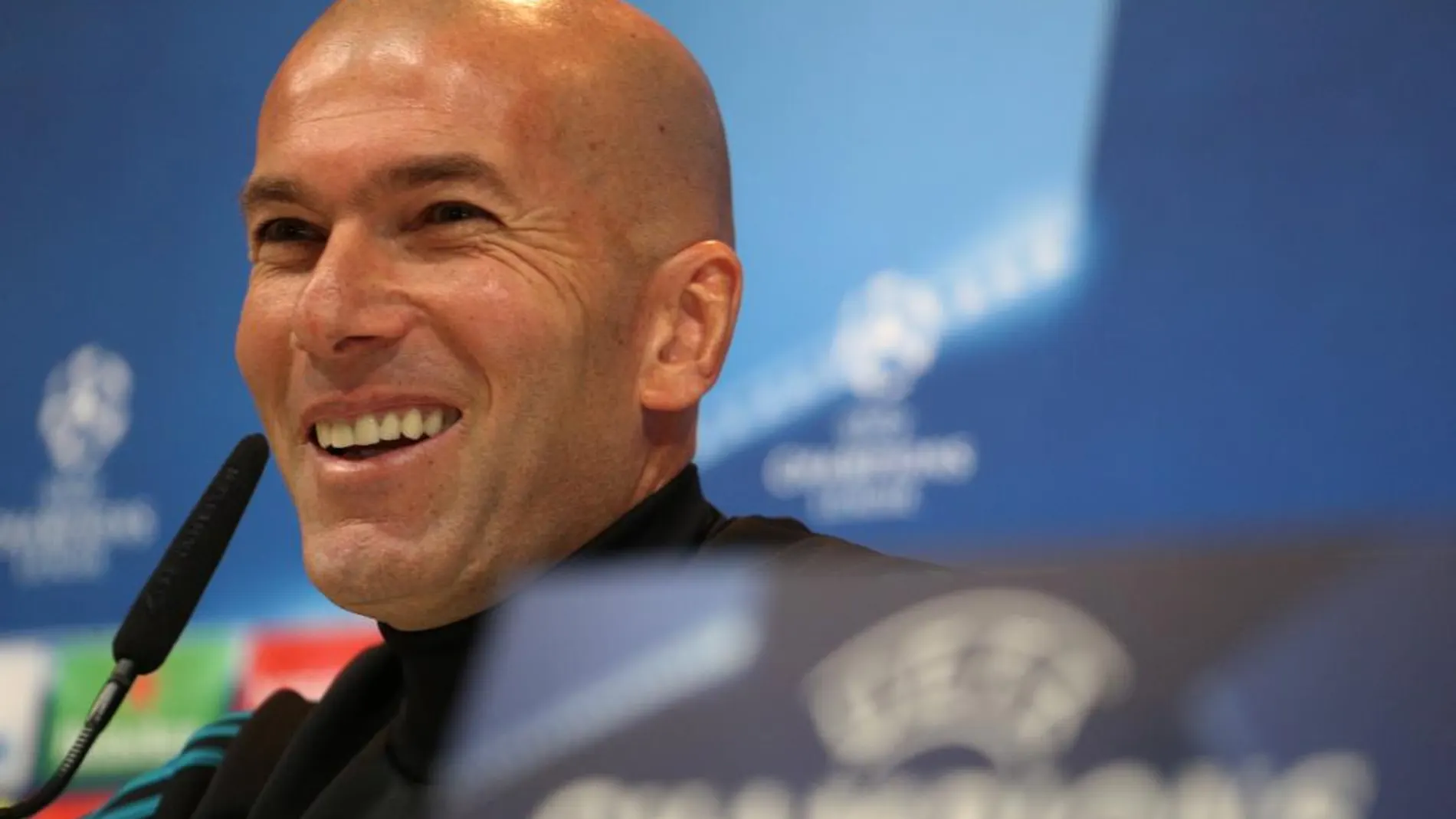 El entrenador del Real Madrid, Zinedine Zidane, durante la rueda de prensa