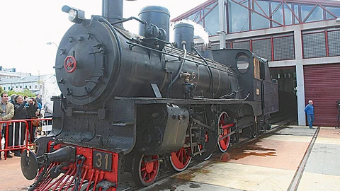 La mítica locomotora número 31 de Ponfeblino arrancó por última vez hace dos años ante una gran expectación