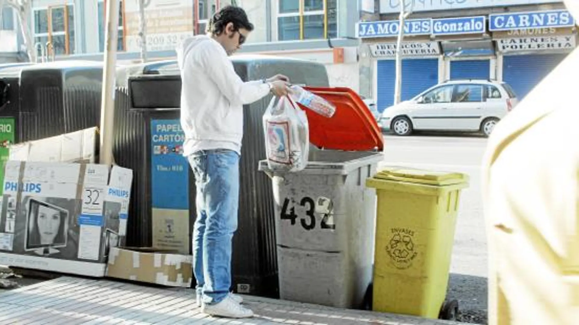 El Ayuntamiento pretendía establecer multas a los ciudadanos que no reciclasen los residuos