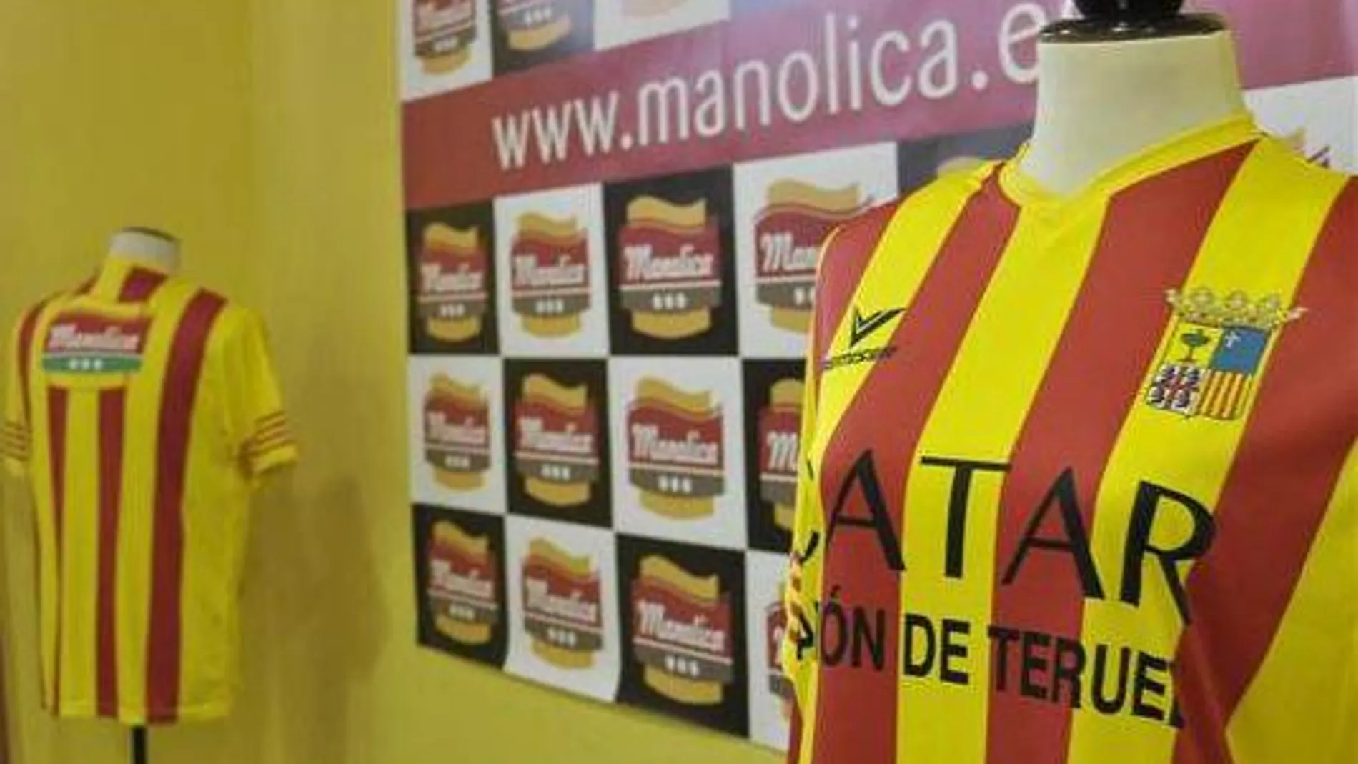 Polémica camiseta con el lema "Catar jamón de Teruel"