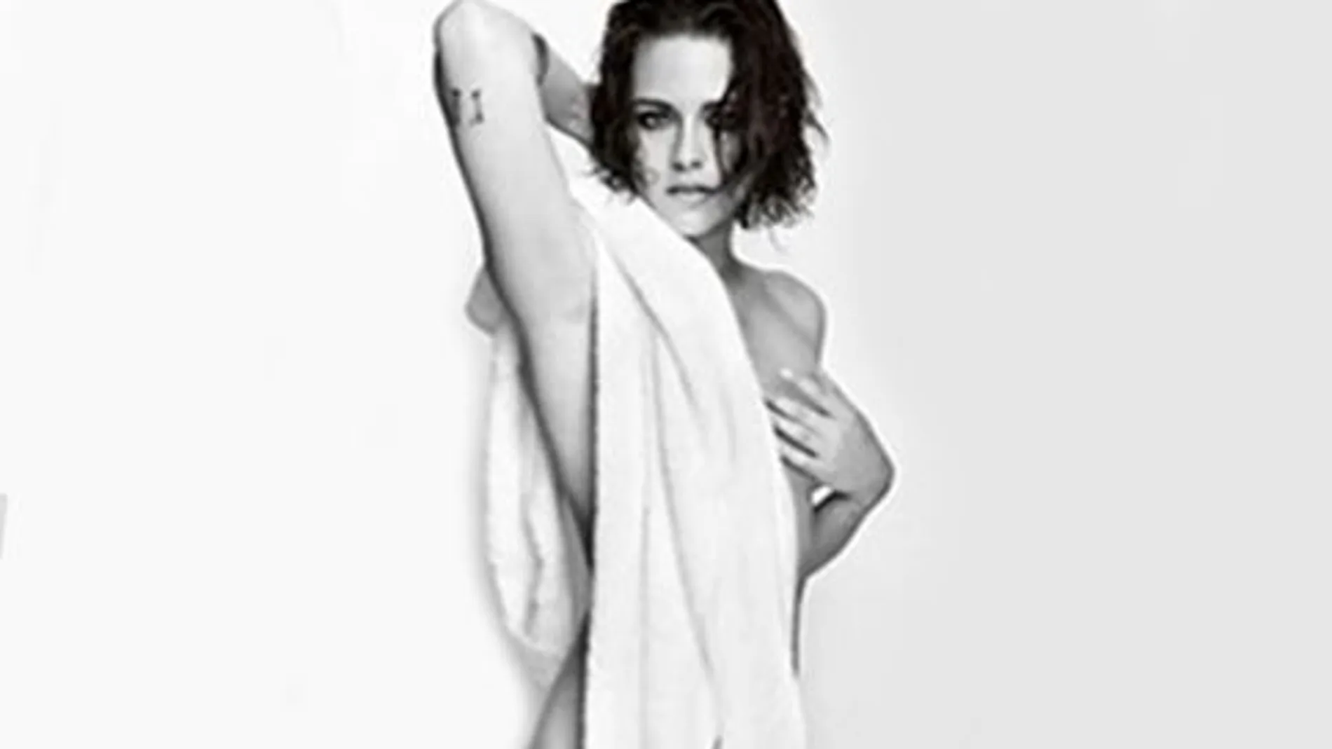 El desnudo de Kristen Stewart para Mario Testino