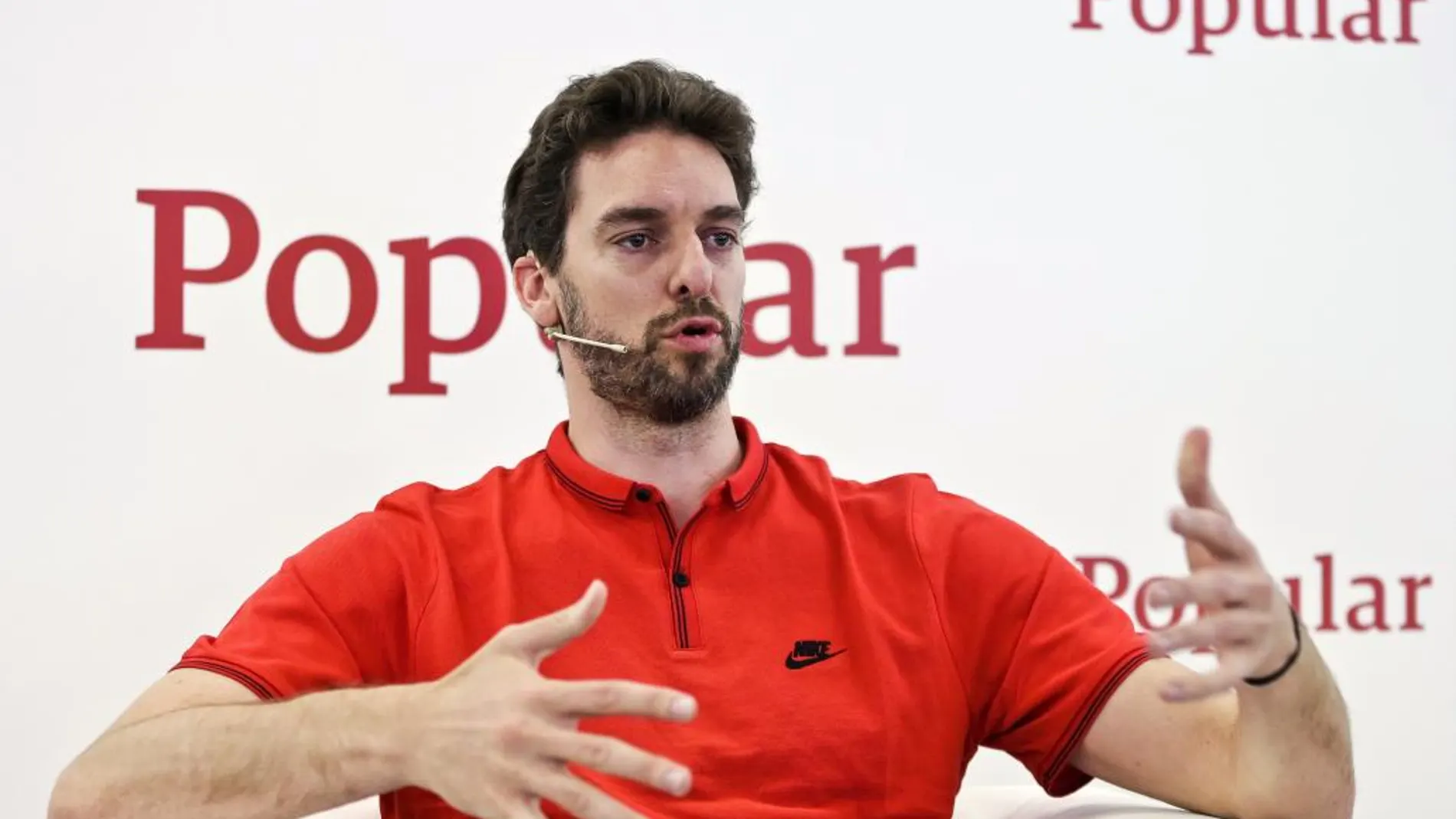 El jugador de baloncesto en la NBA y de la selección española Pau Gasol, durante un acto del Banco Popular.