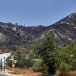 Vista de la entrada al pueblo de Pinet, en Valencia, tras la reapertura de la carretera CV-608