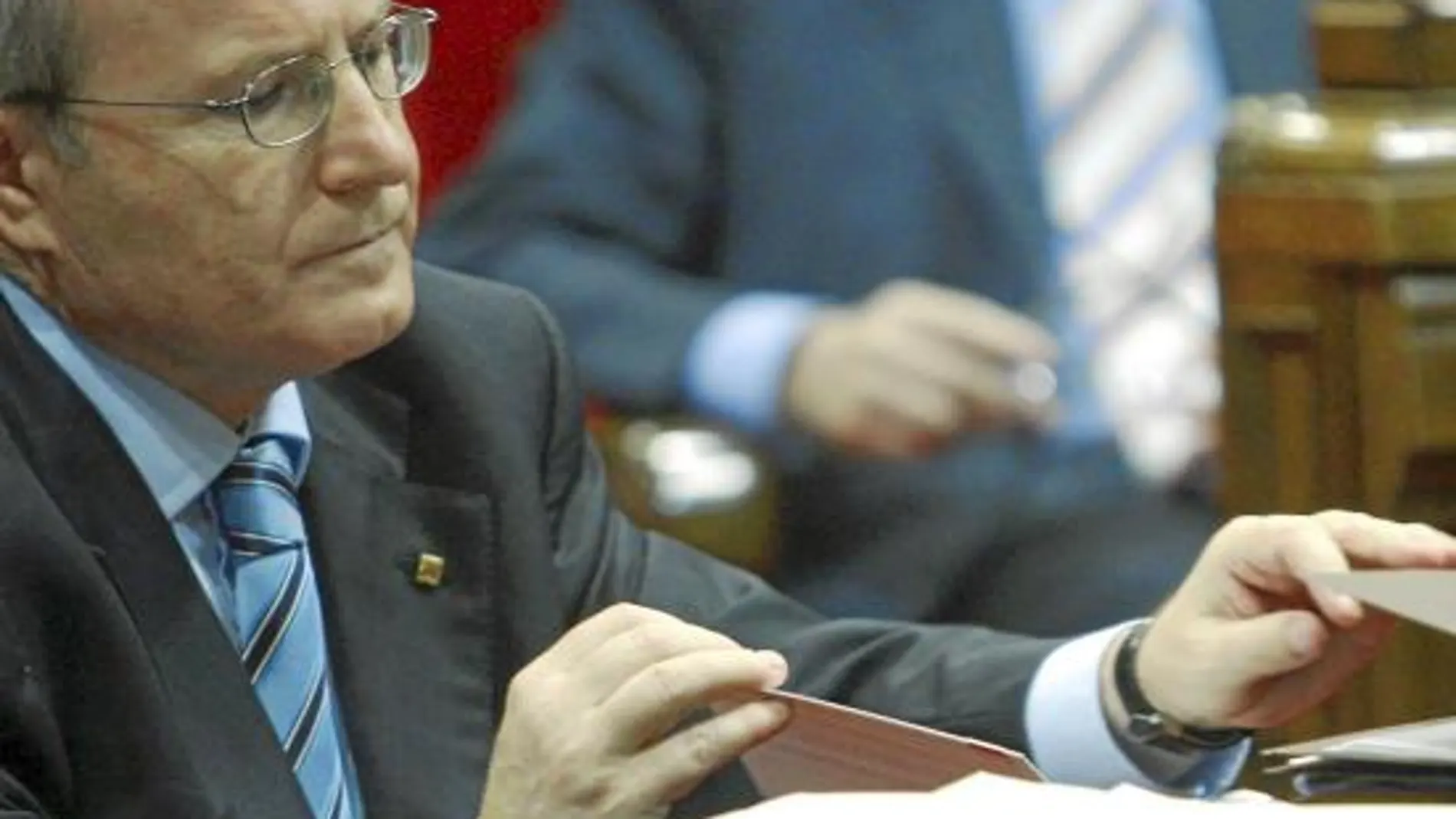 Montilla descarta ahora un frente catalán porque prefiere al PSOE