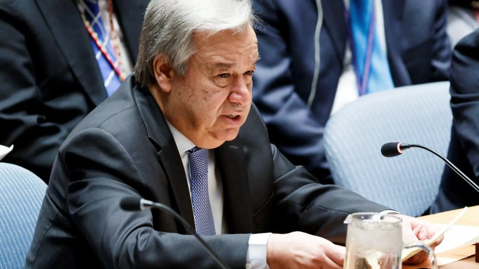 El secretario general de las Naciones Unidas, Antonio Guterres (c), interviene en el Consejo de Seguridad de la ONU. EFE/ Justin Lane