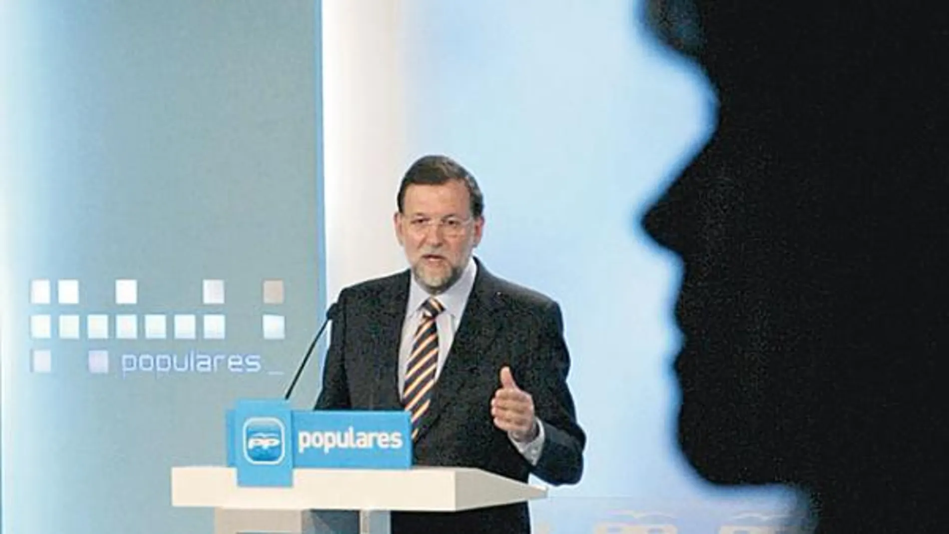 Mariano Rajoy, ayer, durante la presentación en la sede del PP