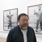 Ai Weiwei en una de sus exposiciones en Londres