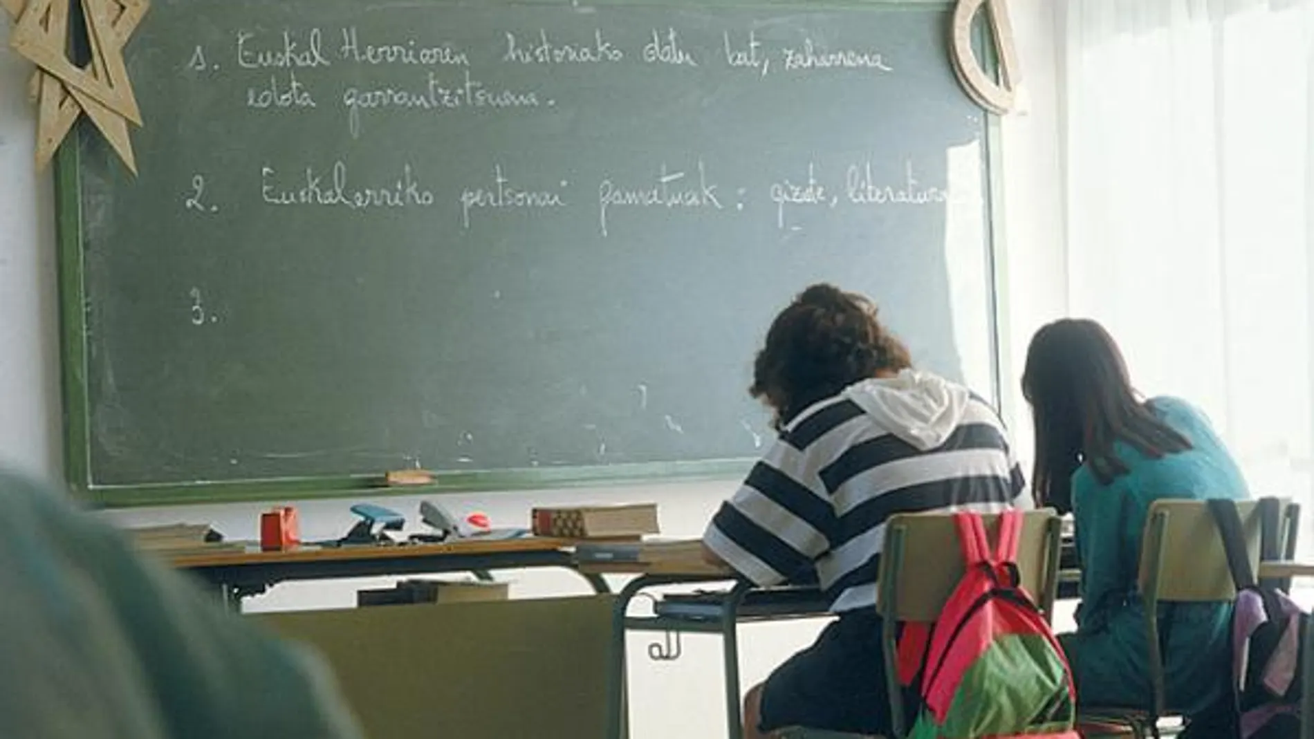 Los padres piden que se garanticen las plazas para la enseñanza en castellano