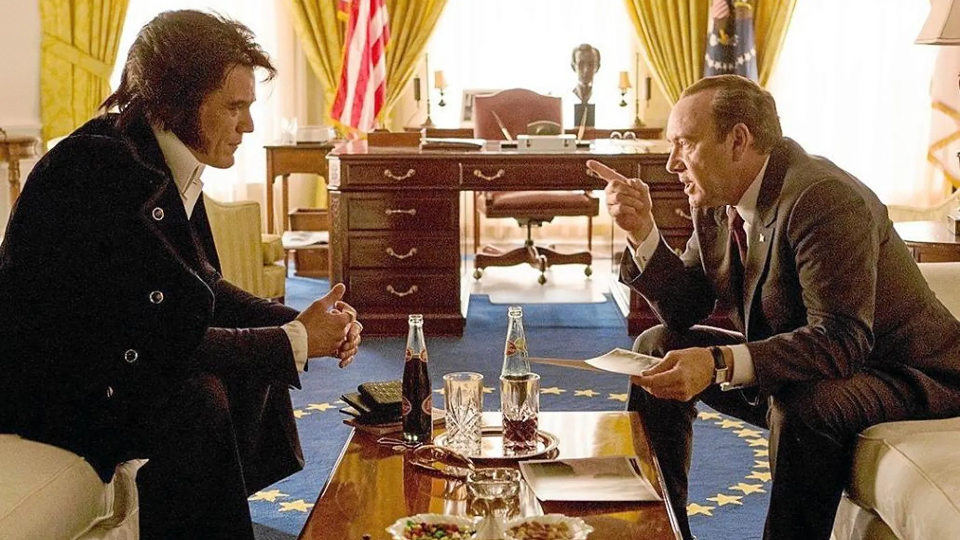 «Elvis & Nixon». Kevin Spacey y Michael Shannon interpretan, respectivamente, al presidente de Estados Unidos y al cantante