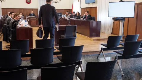 «Las ayudas son ilegales por multitud de indicios»