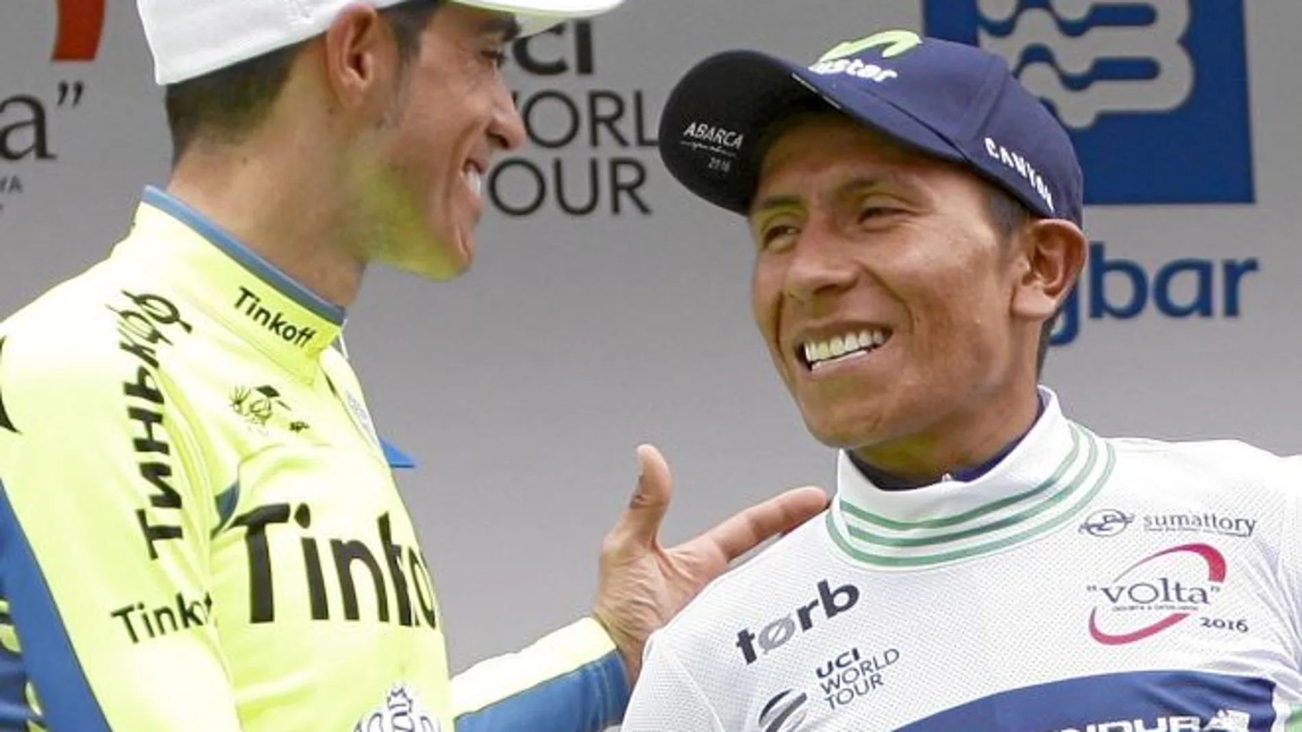 Contador felicitó al colombiano Nairo Quintana al concluir la prueba