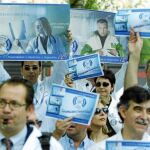 Los médicos de Urgencias ya se manifestaron frente al Ministerio de Sanidad en 2005 para reclamar una especialidad propia