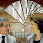 La vicepresidenta del Banco Europeo de Inversiones (BEI), Magdalena Álvarez, y el presidente de Unicaja, Braulio Medel, suscribieron ayer un acuerdo por el que completan un volumen total de financiación de 400 millones de euros para pymes y entes locales.