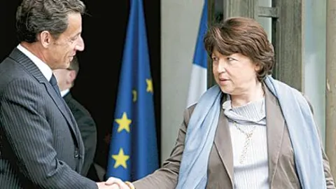 El socialismo francés afronta su enésima refundación