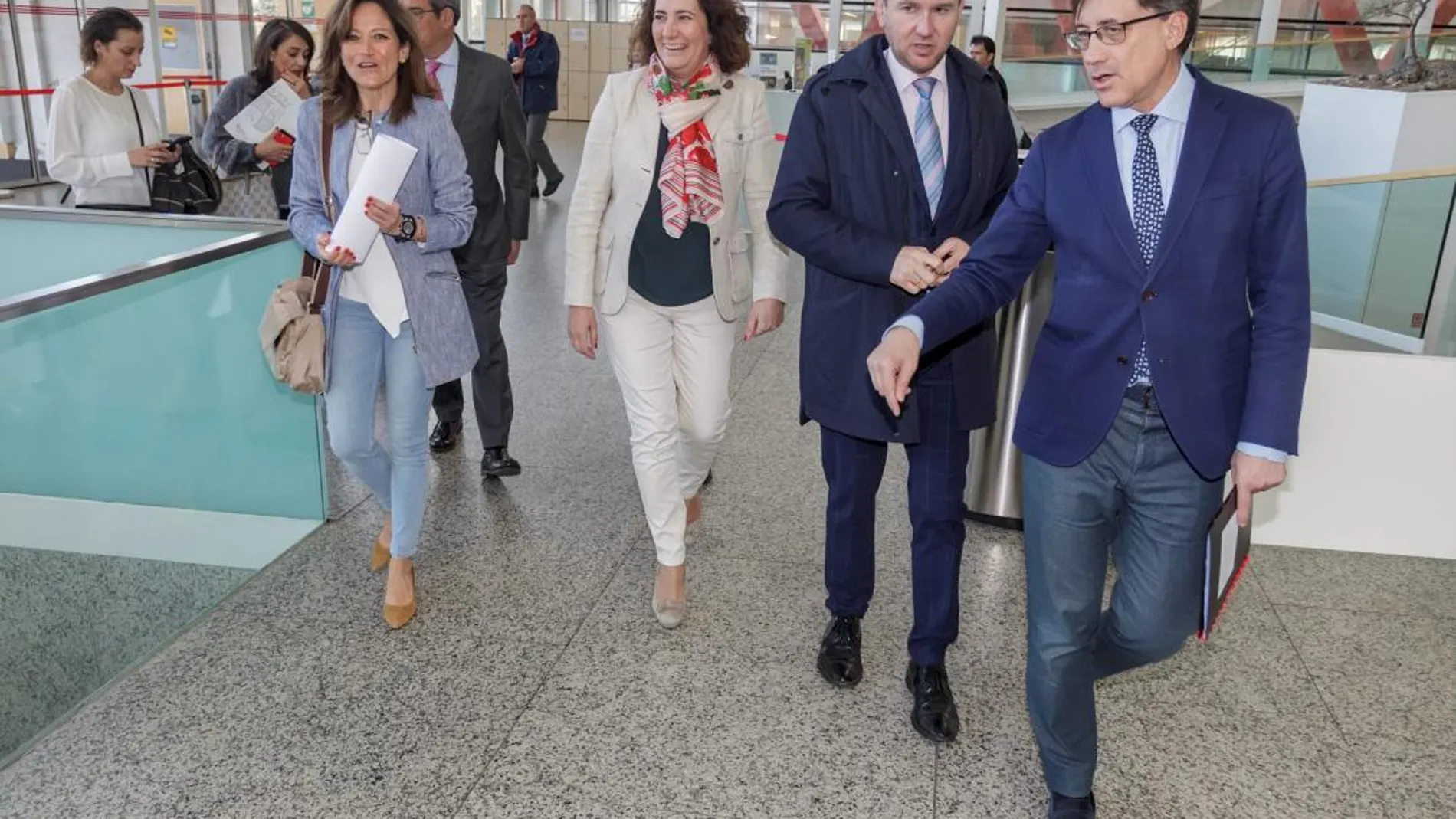 María de Diego, García-Cirac, Javier Lacalle y Enrique Sáiz, antes de presentar el evento en Burgos