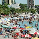Una de las playas de la Región que mayor afluencia de turistas registra