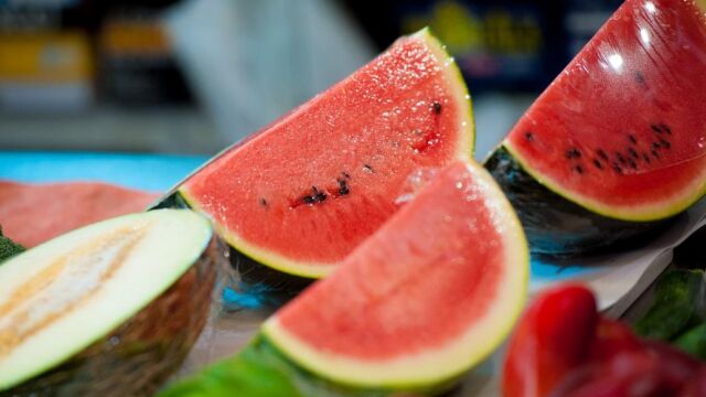 La sandía es una fruta altamente consumida en la época estival