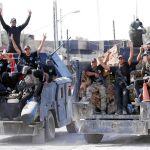 Éxito militar. Las fuerzas iraquíes celebran ayer la expulsión de los yihadistas de la ciudad de Faluya
