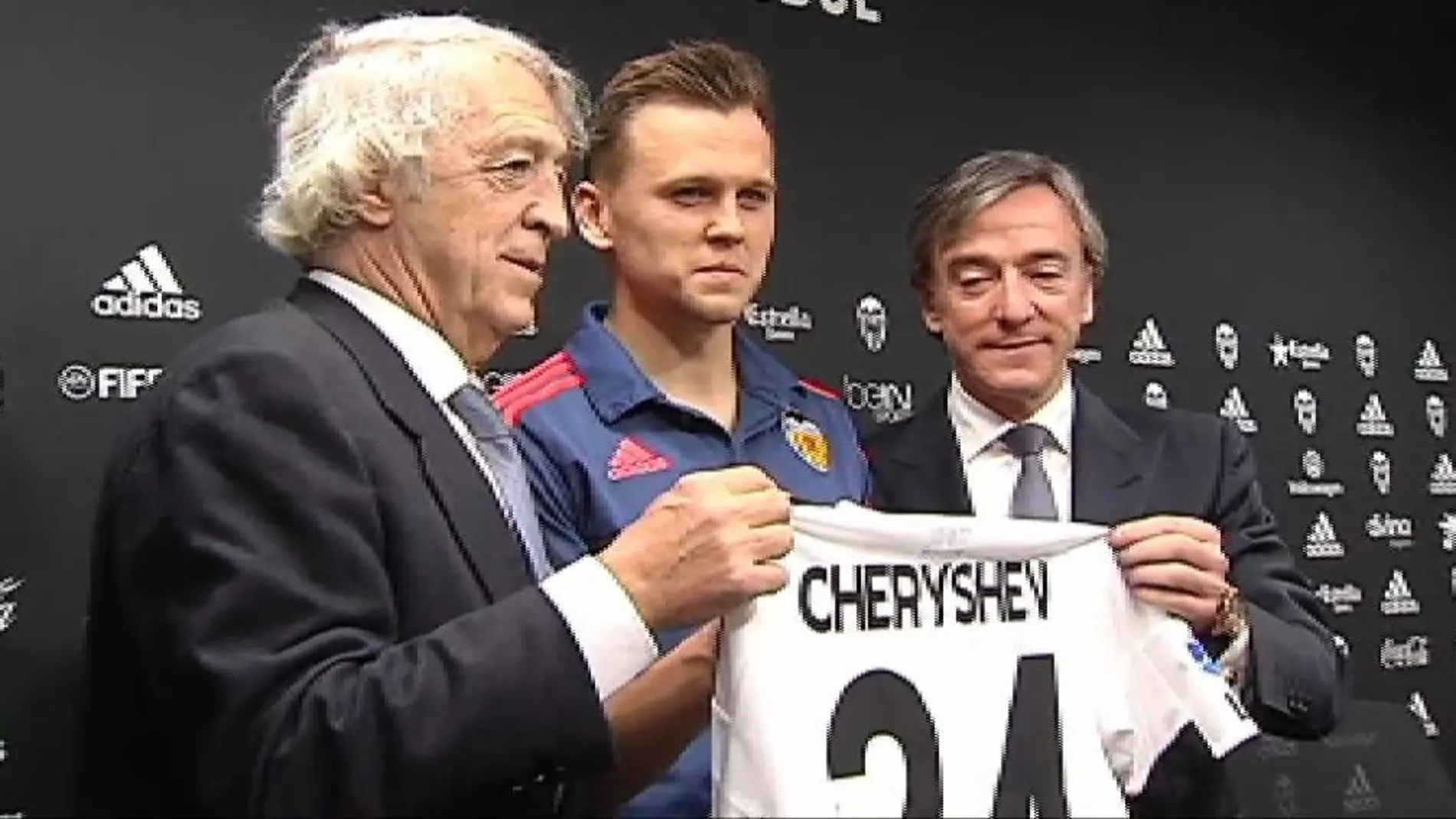 Cheryshev llega cedido al Valencia a tiempo para disputar la Copa ante el Barça