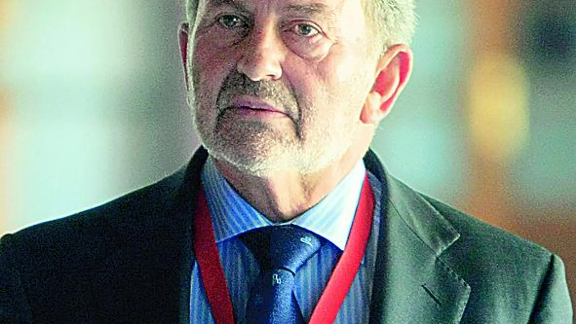 El ex director gerente del SAE Antonio González