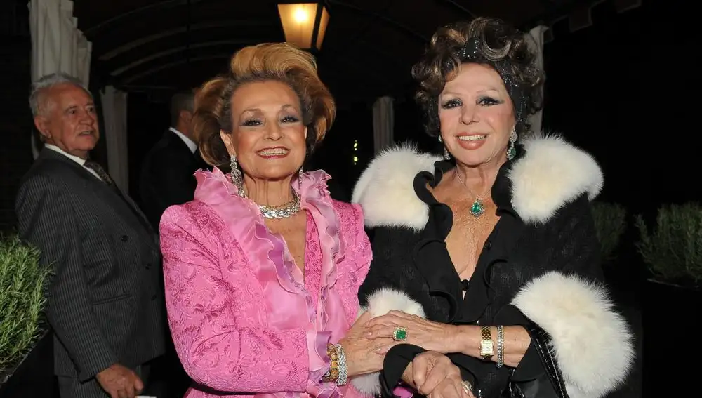 Junto a su amiga y compañera Carmen Sevilla en la celebración de su 80 cumpleaños