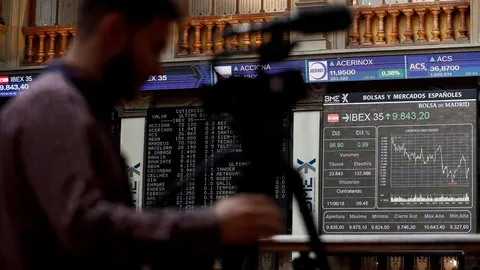 Paneles informativos de la Bolsa de Madrid