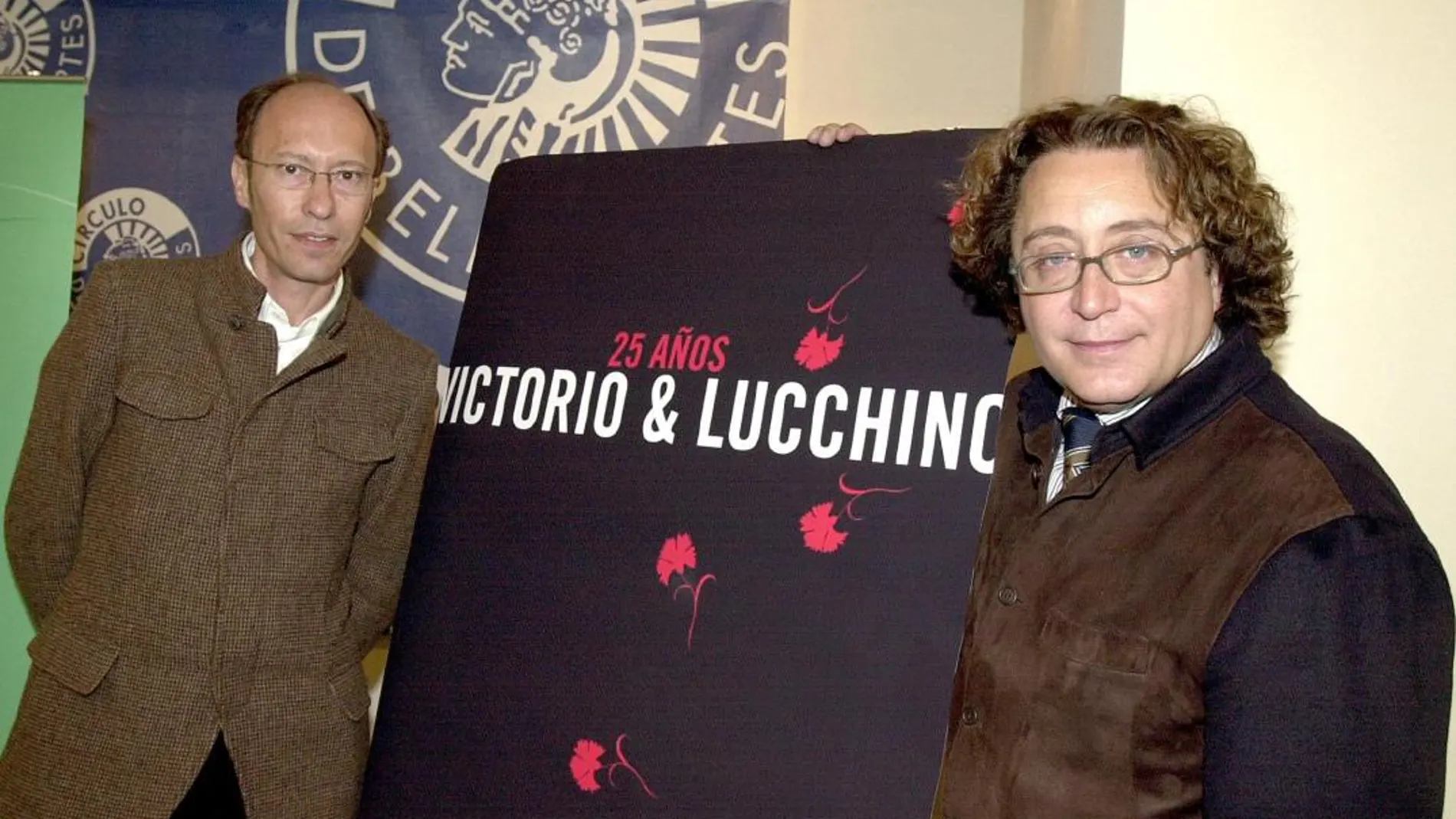 Los diseñadores José Víctor Rodríguez Caro (d), y José Luis Medina, de la firma Victorio &amp; Lucchino.