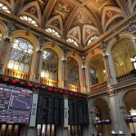 El Ibex 35 cede un 0,45 %