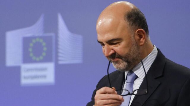 El comisario europeo de Asuntos Económicos y Financieros, Pierre Moscivici, confirmó el riesgo de que España incumpla los objetivos de reducción del déficit público.