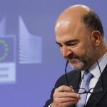 El comisario europeo de Asuntos Económicos y Financieros, Pierre Moscivici, confirmó el riesgo de que España incumpla los objetivos de reducción del déficit público.