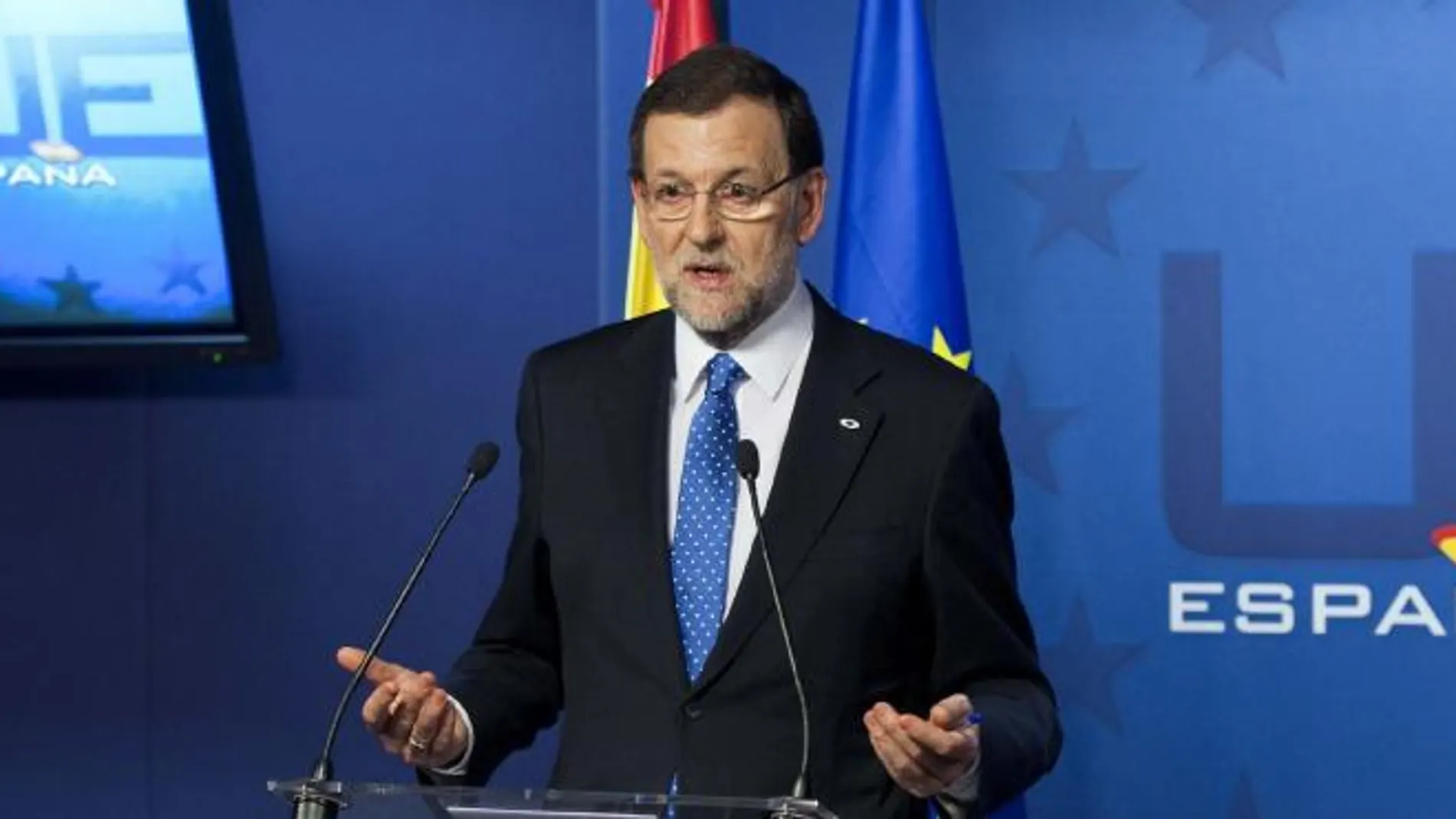 Mariano Rajoy habla en conferencia de prensa tras el fin de la cumbre de los 27