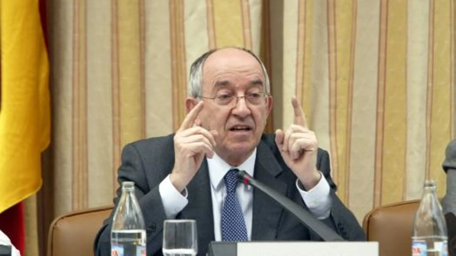 El gobernador del Banco de España, Miguel Ángel Fernández Ordóñez