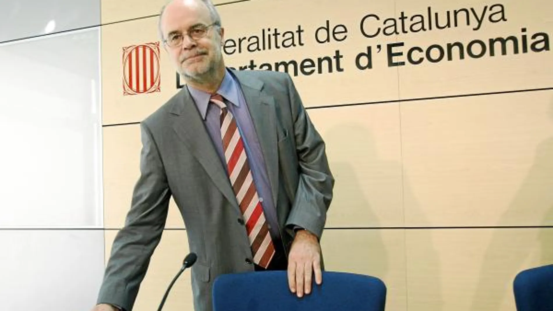 El conseller Castells ha dirigido la emisión de bonos ante los problemas de liquidez de la Generalitat