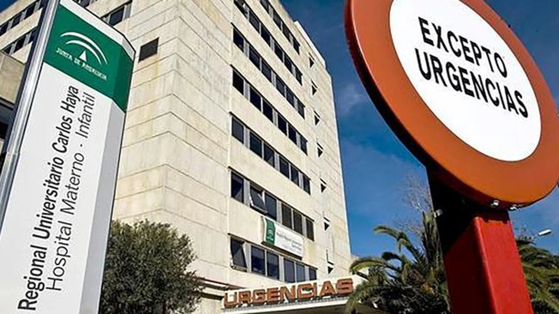 La niña fue ingresada en el Hospital Materno Infantil de Málaga