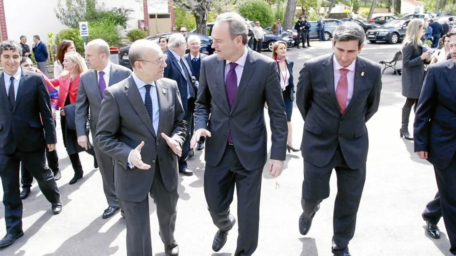 El presidente Fabra en Cofrentes, donde se firmó el acuerdo de colaboración con Murcia