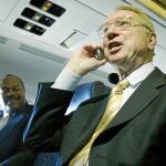 Aunque ya existe una normativa, aún no será posible hacer ni recibir llamadas, pues ni teléfonos ni aviones cuentan con la tecnología necesaria