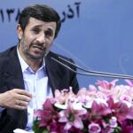 Ahmadineyad ofreció una rueda de prensa para acusar a Occidente de los atentados