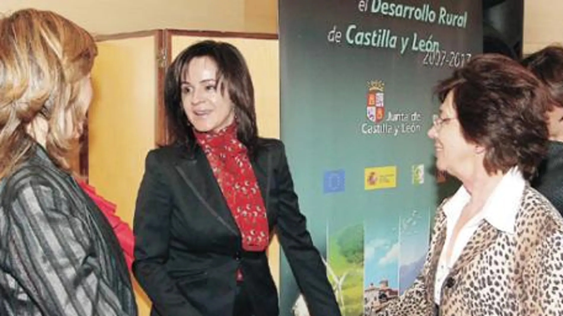 Silvia Clemente impulsa la creación de miles de empleos en el medio rural