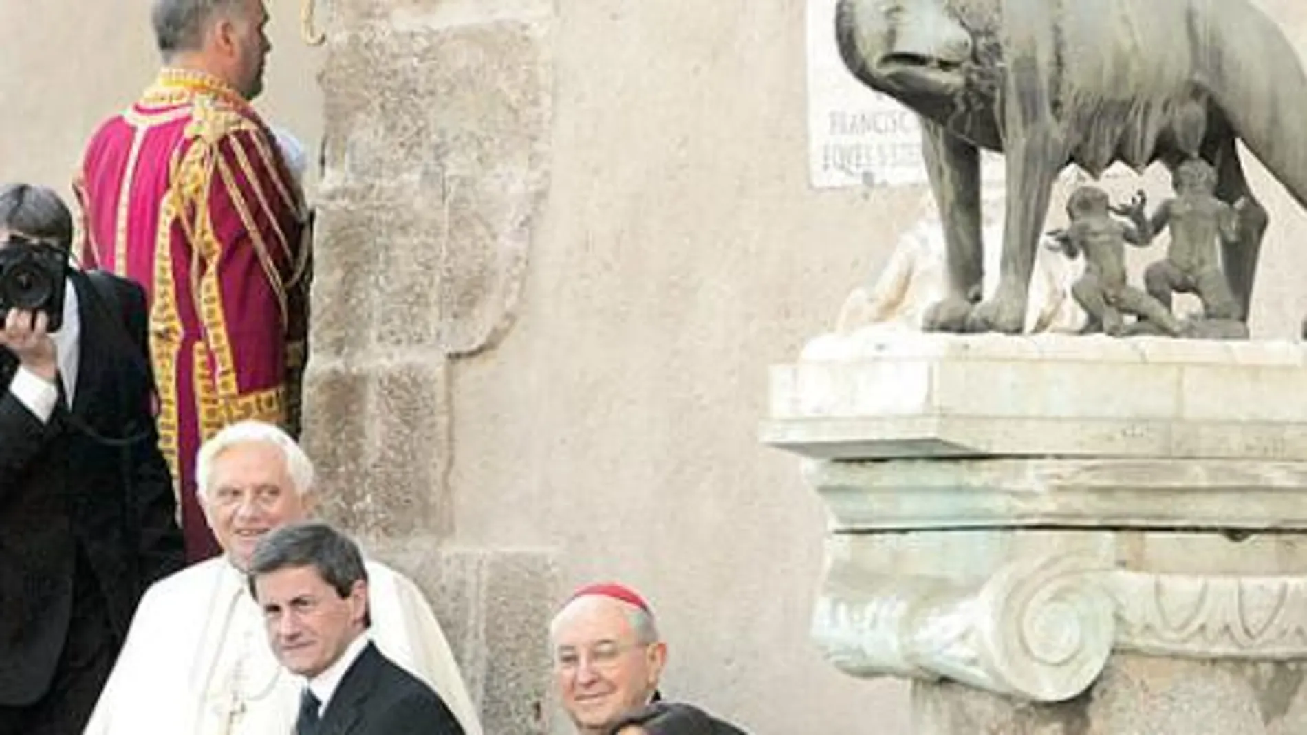 El Papa pide a Roma que «siga siendo faro de civilización moral» moral y de desarrollo sostenible