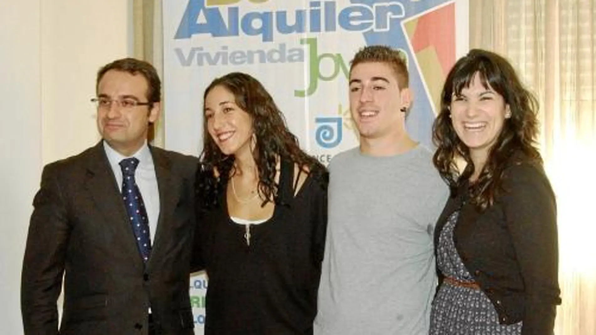 Durante 2009 el programa del Ayuntamiento de Móstoles «De Alquiler» atendió a 1.500 jóvenes